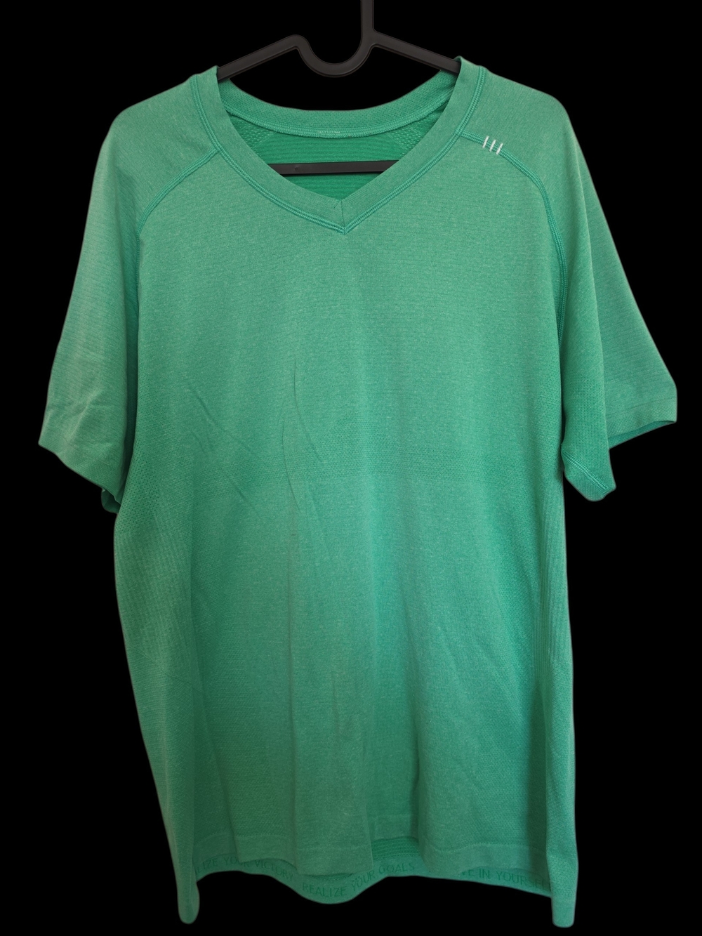 Lululemon Metal Vent Tech SS V-Neck Green Shirt Medium